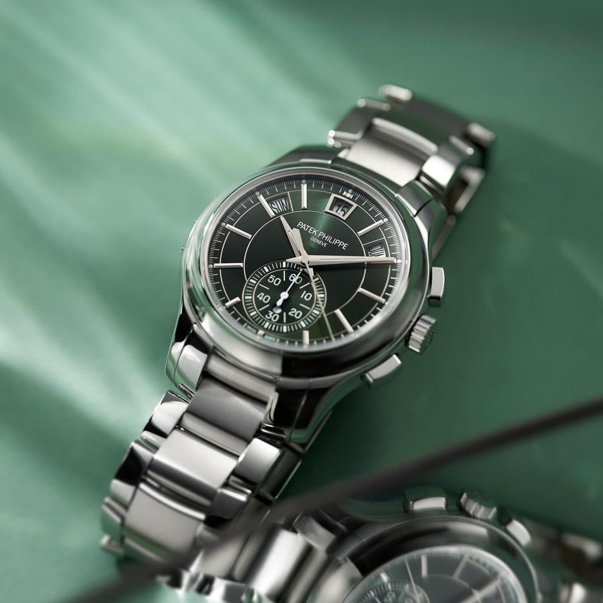 Patek Philippe Annual Calendar Chronograph Steel Green Dial 42mm